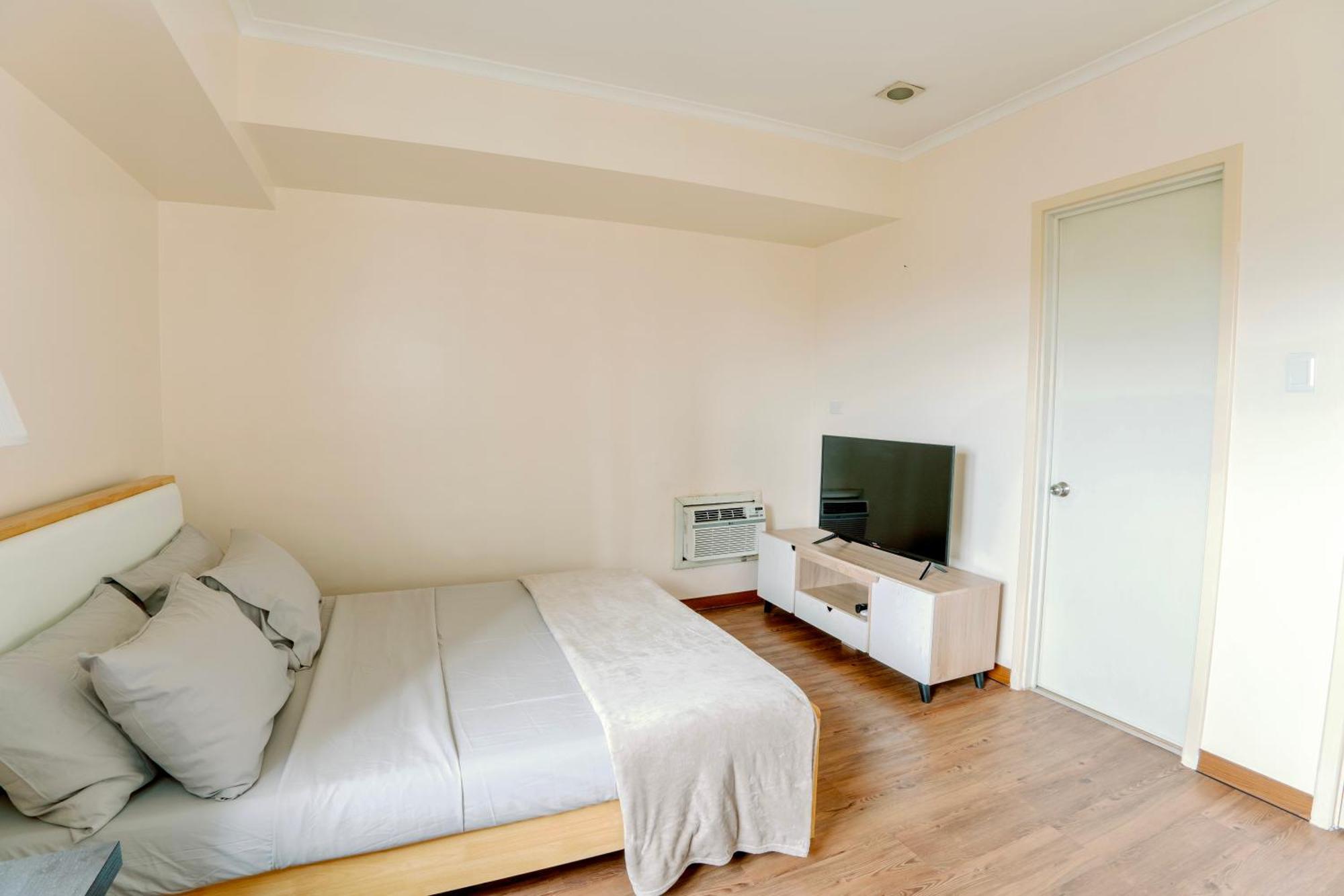 Spacious 2Br At Soma Bgc Near Sm Aura And Bonifacio High Street 마닐라 외부 사진